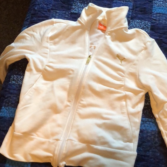 Women’s white puma zip up - Picture 1 of 4